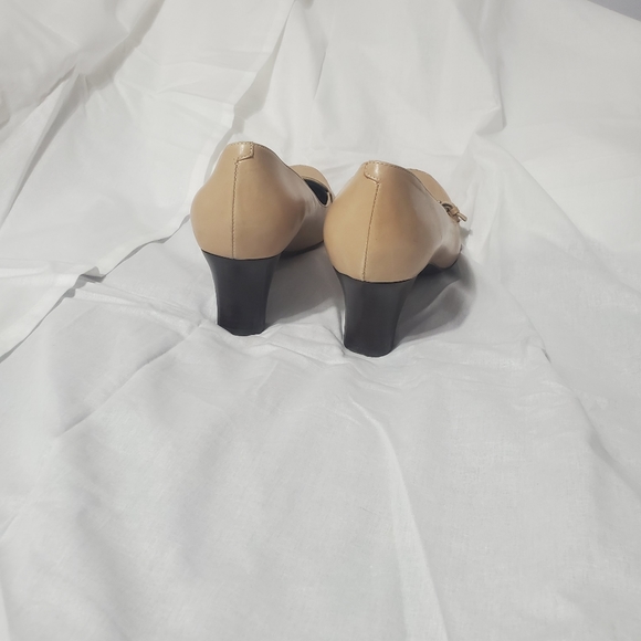 naturalizer   High heels - Picture 3 of 4